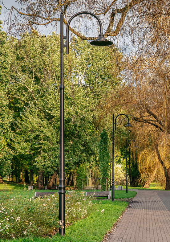 DECORATIVE ALUMINIUM POLES
